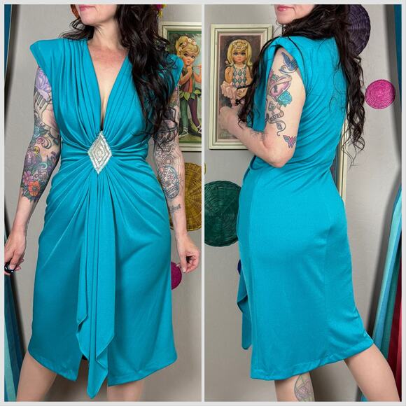 Vintage 1970s Teal Sleeveless Ruched Mini Cocktail Disco Dress - Picture 4 of 8